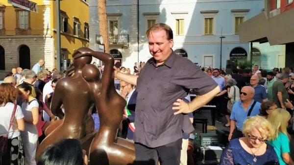 Cittadinanza onoraria per l'artista Mark Kostabi