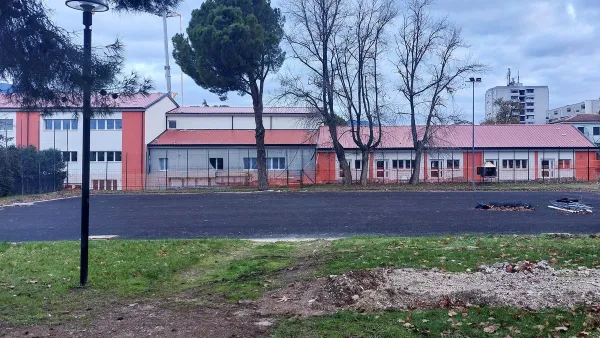 Variazione approvata per adeguare la scuola Matteotti