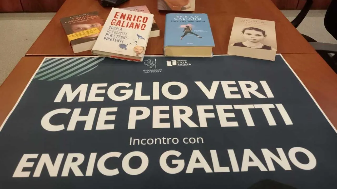 Meglio veri che perfetti - foto