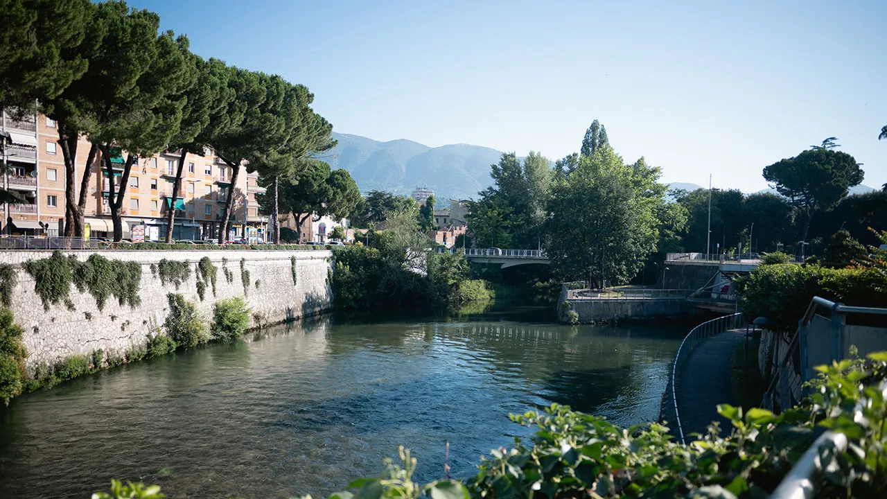 Ponte Carrara. fiume Nera