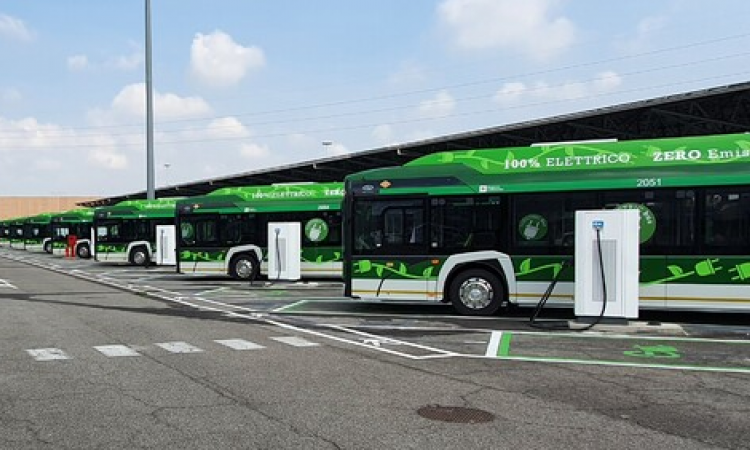 Infrastrutture di ricarica per bus e treni verdi
